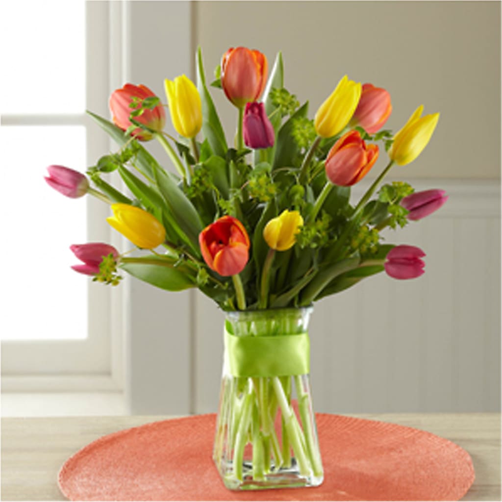 Sunlit Treasures Bouquet – Meta Flowers, Manassas VA