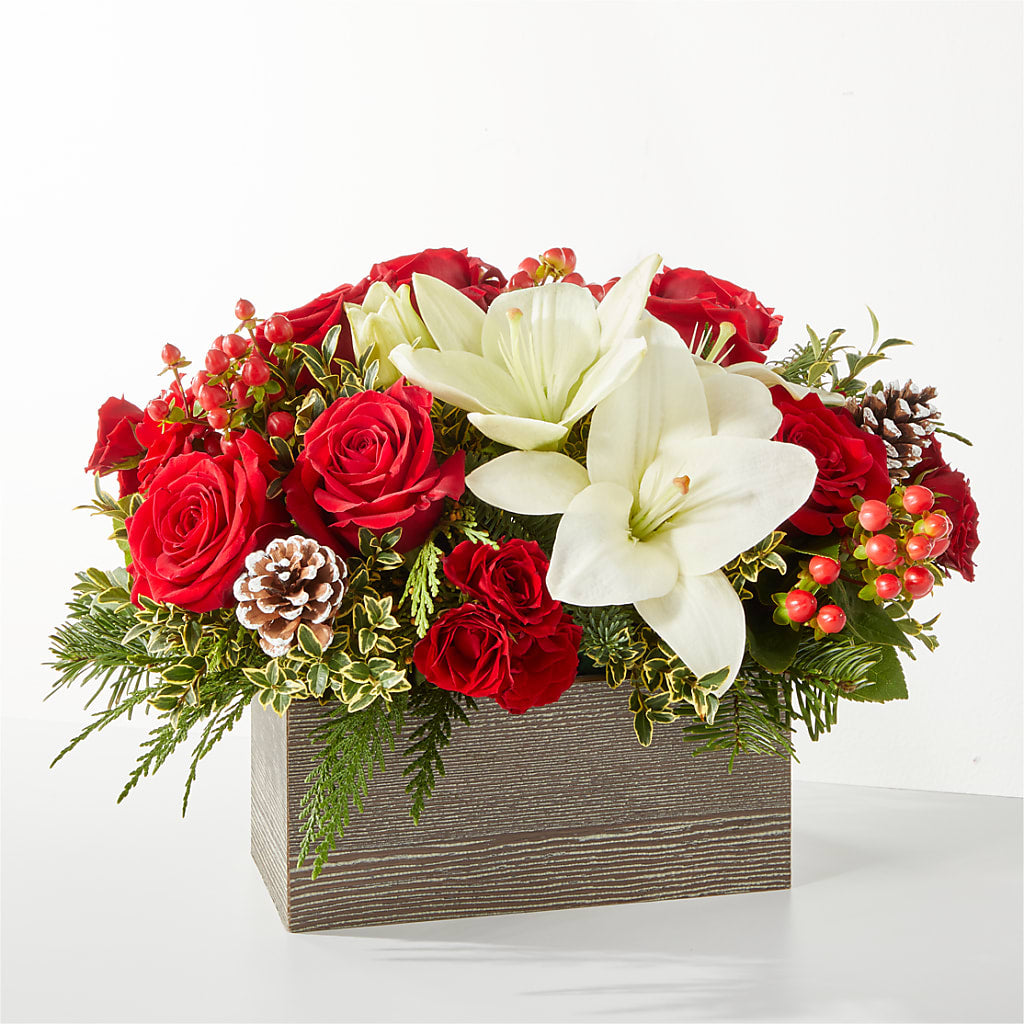 Snowy Wonderland Bouquet – Meta Flowers, Manassas VA