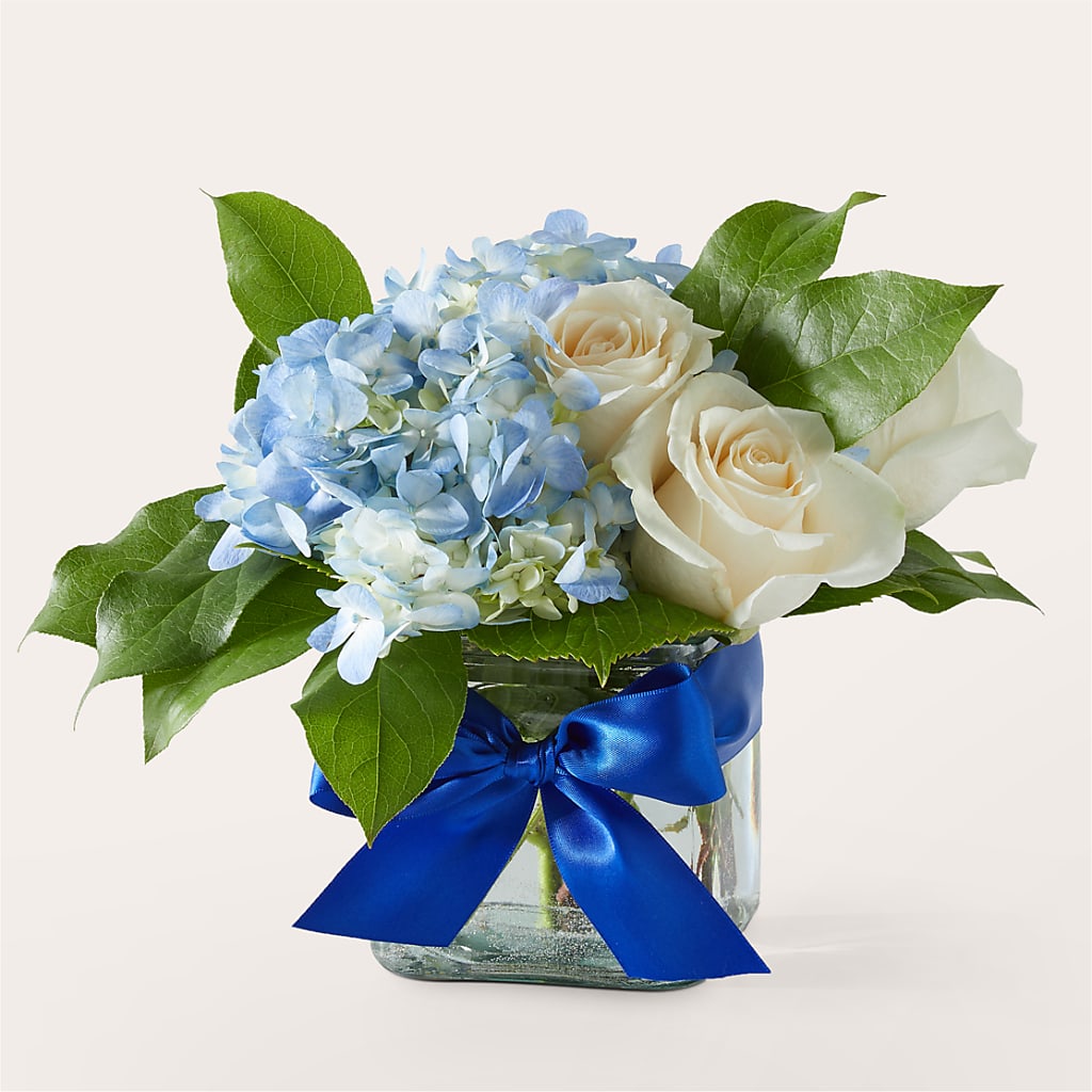 Sky Blue Delight Bouquet – Meta Flowers, Manassas VA