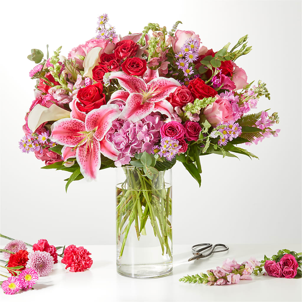 Swooning Over You - A Luxury Florist Original – Meta Flowers, Manassas VA