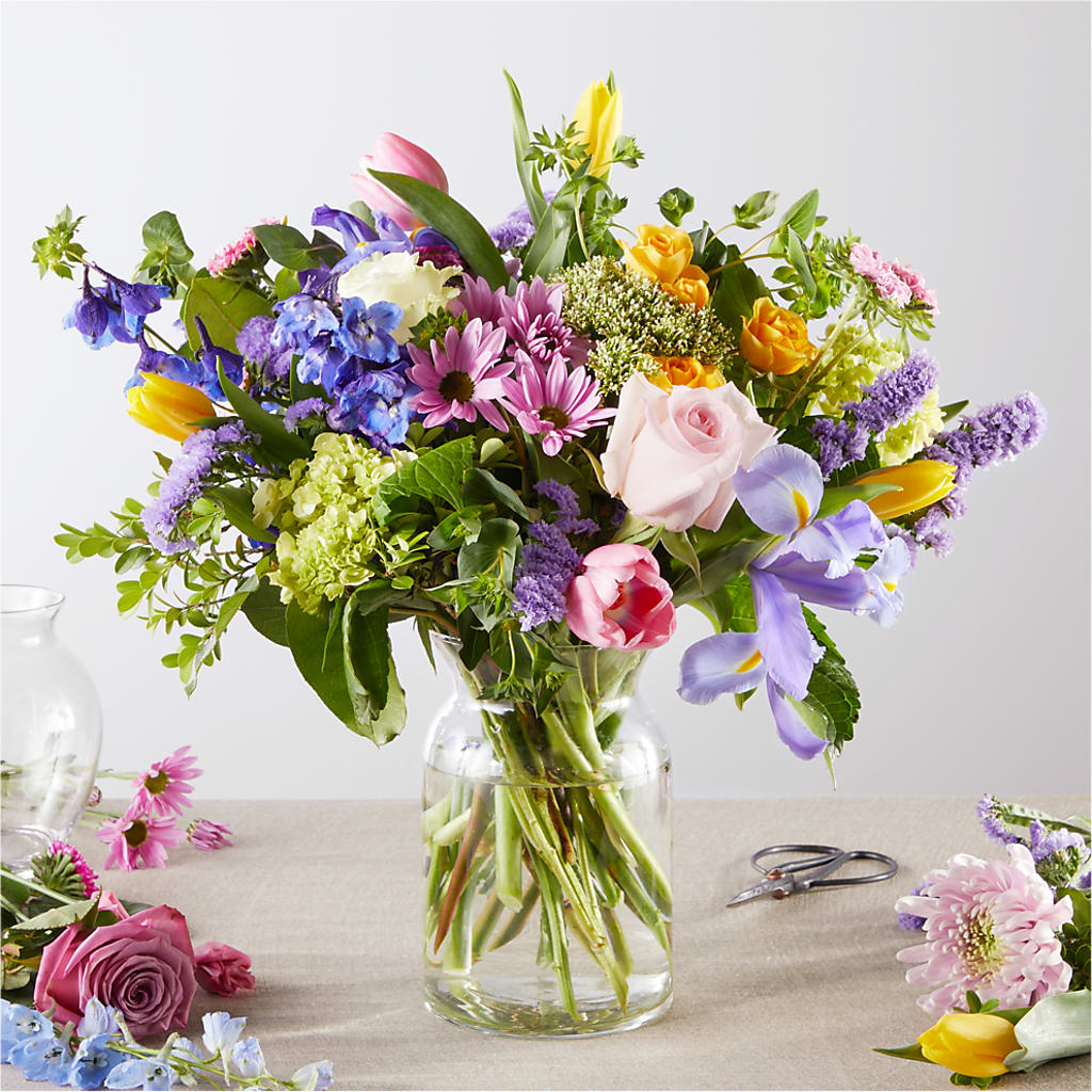 Pastel Tradition - A Florist Original – Meta Flowers, Manassas VA