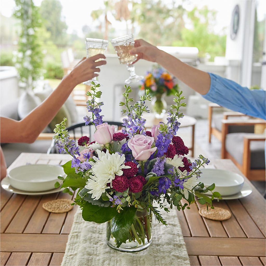 Violet Frost Bouquet – Meta Flowers, Manassas VA