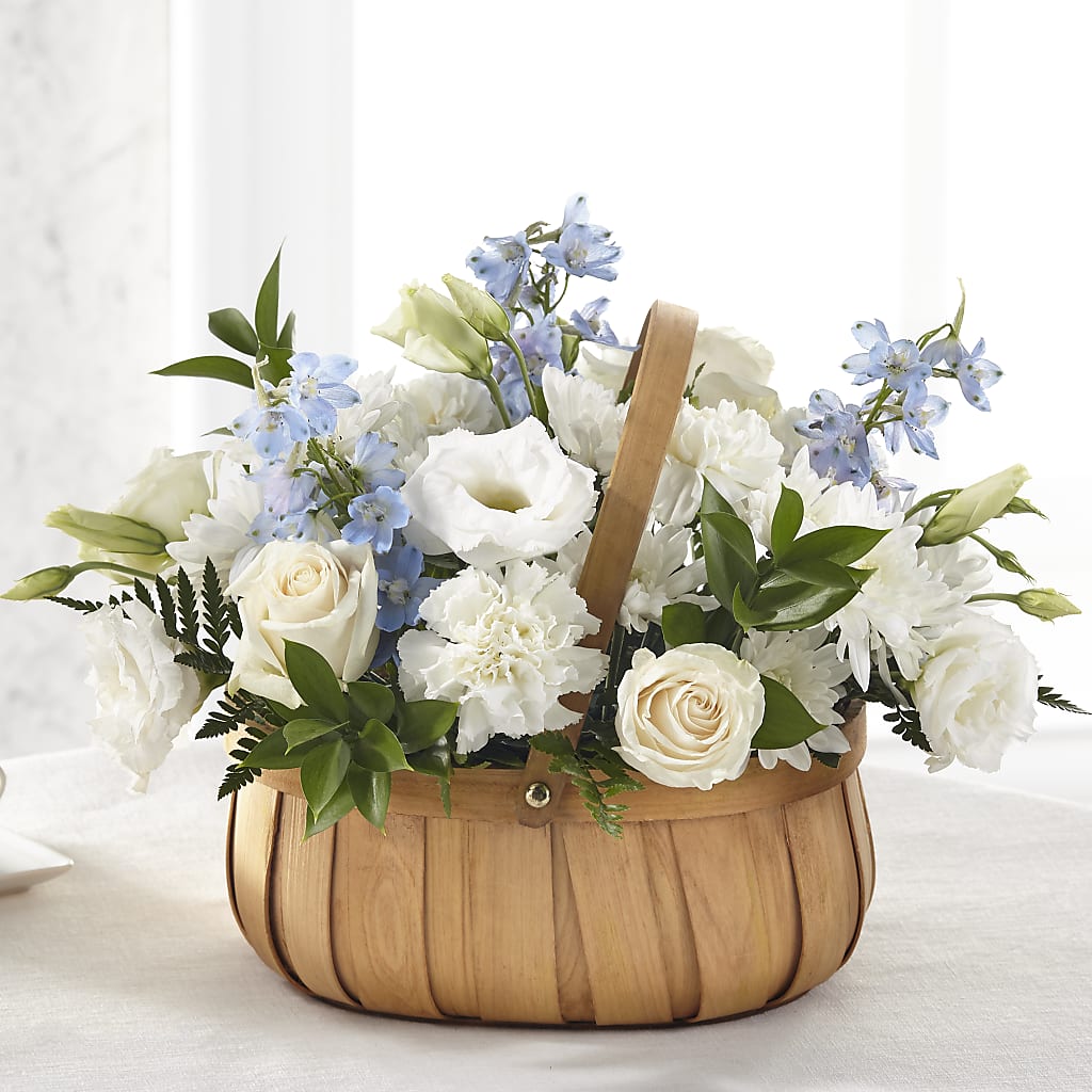 Sincerely Heartfelt Basket – Meta Flowers, Manassas VA