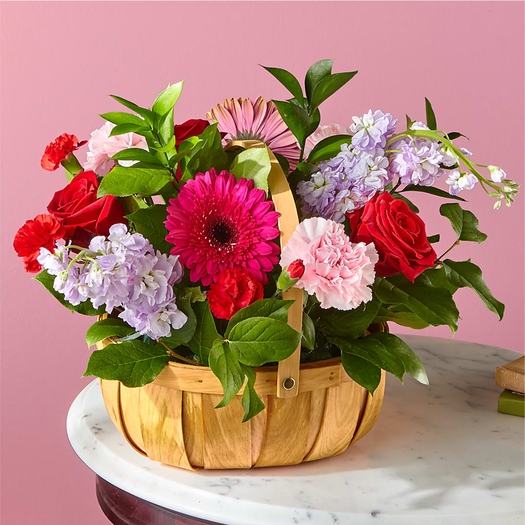 Pink Picnic Basket – Meta Flowers, Manassas VA