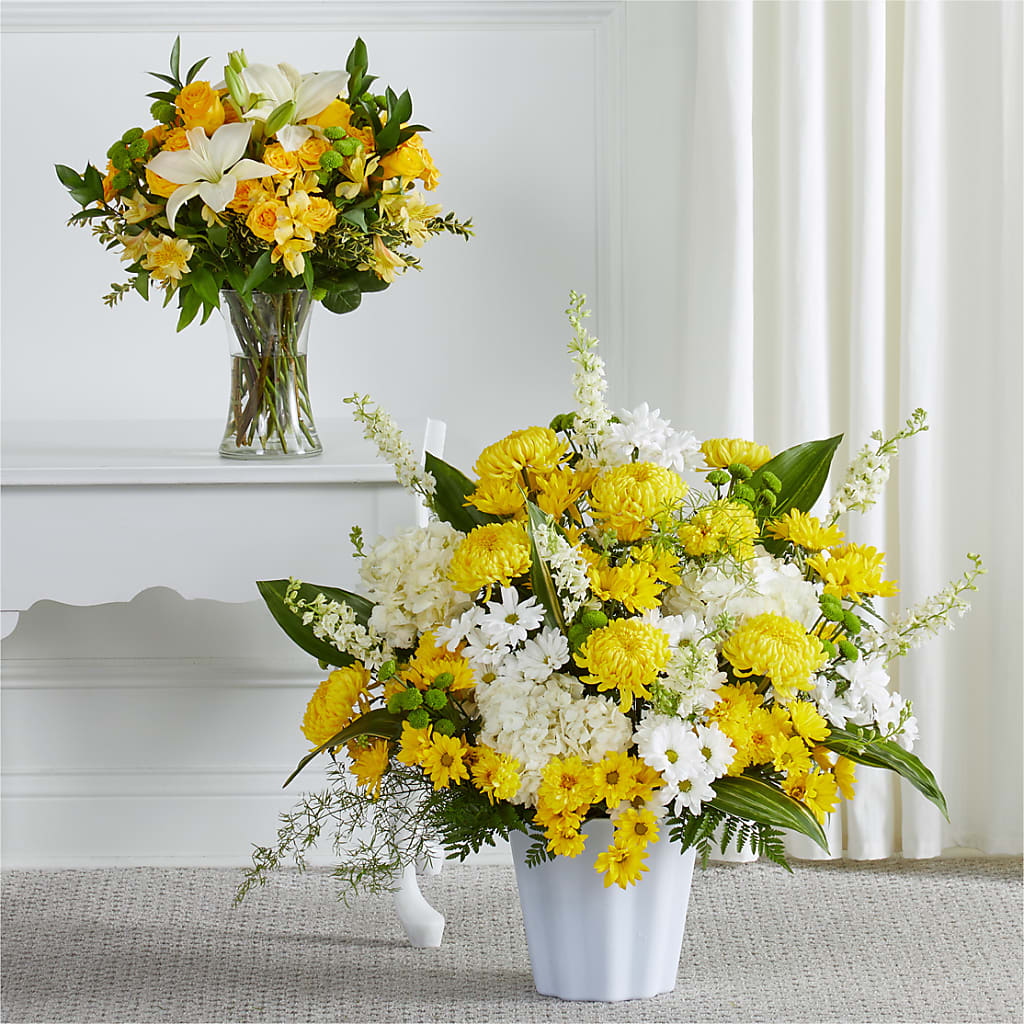 Warm Remembrance Bundles – Meta Flowers, Manassas VA