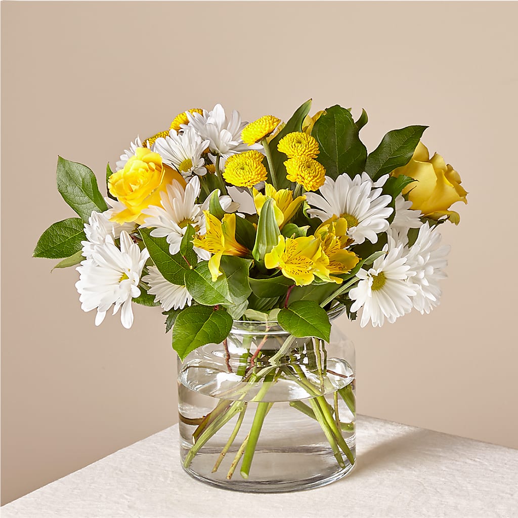 Sunny Sentiments Bouquet – Meta Flowers, Manassas VA