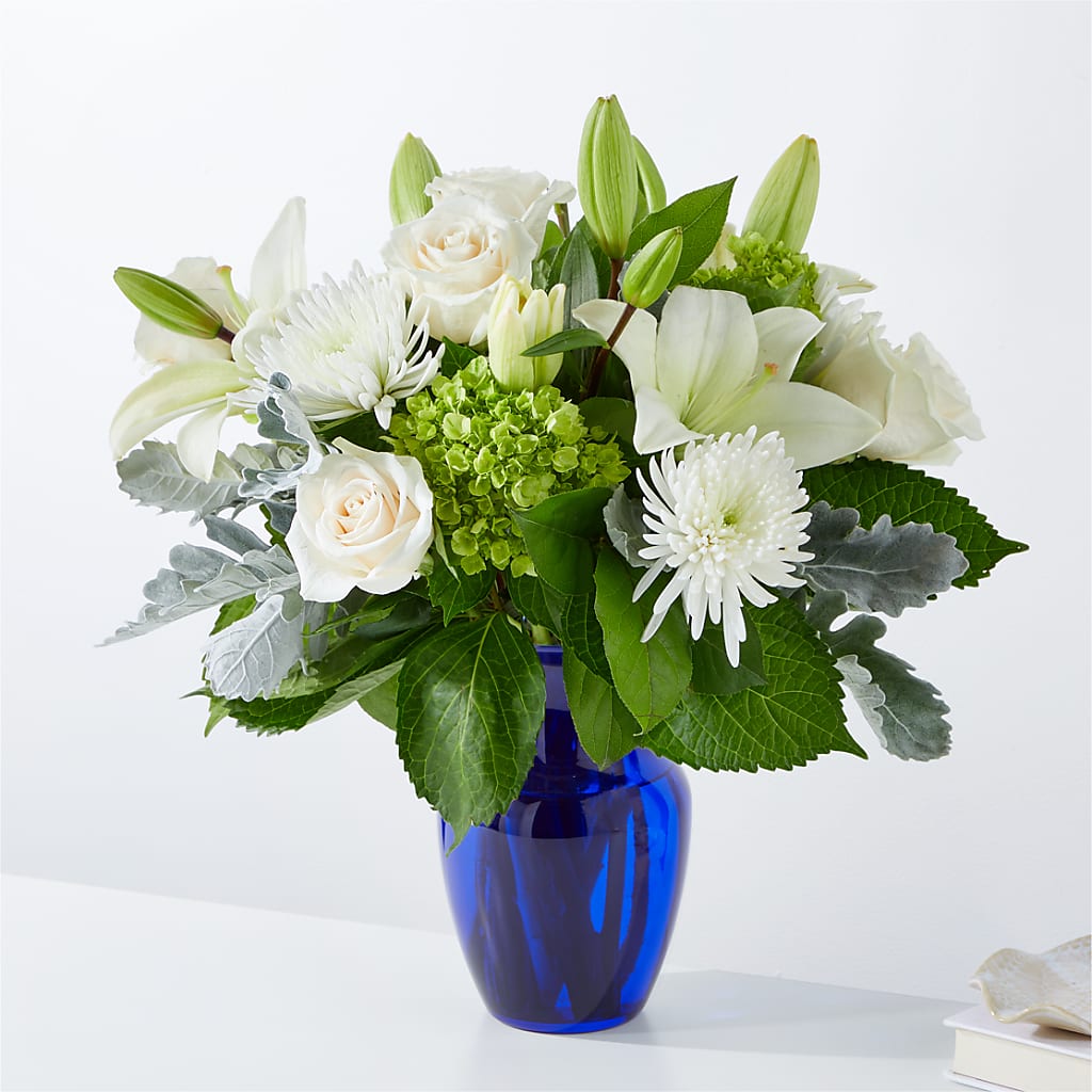 Snowy Dreams Bouquet – Meta Flowers, Manassas VA