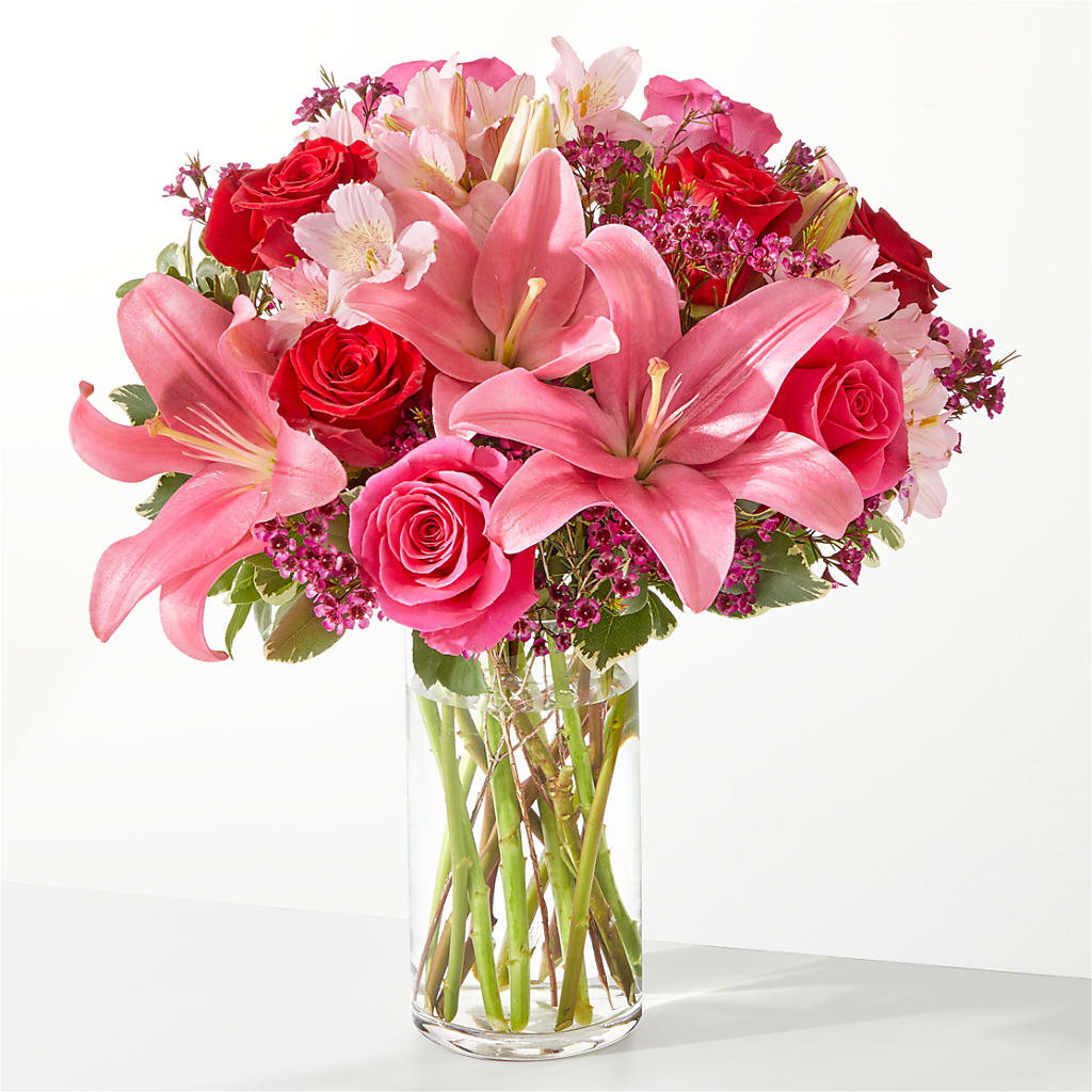 Lucky in Love Bouquet – Meta Flowers, Manassas VA
