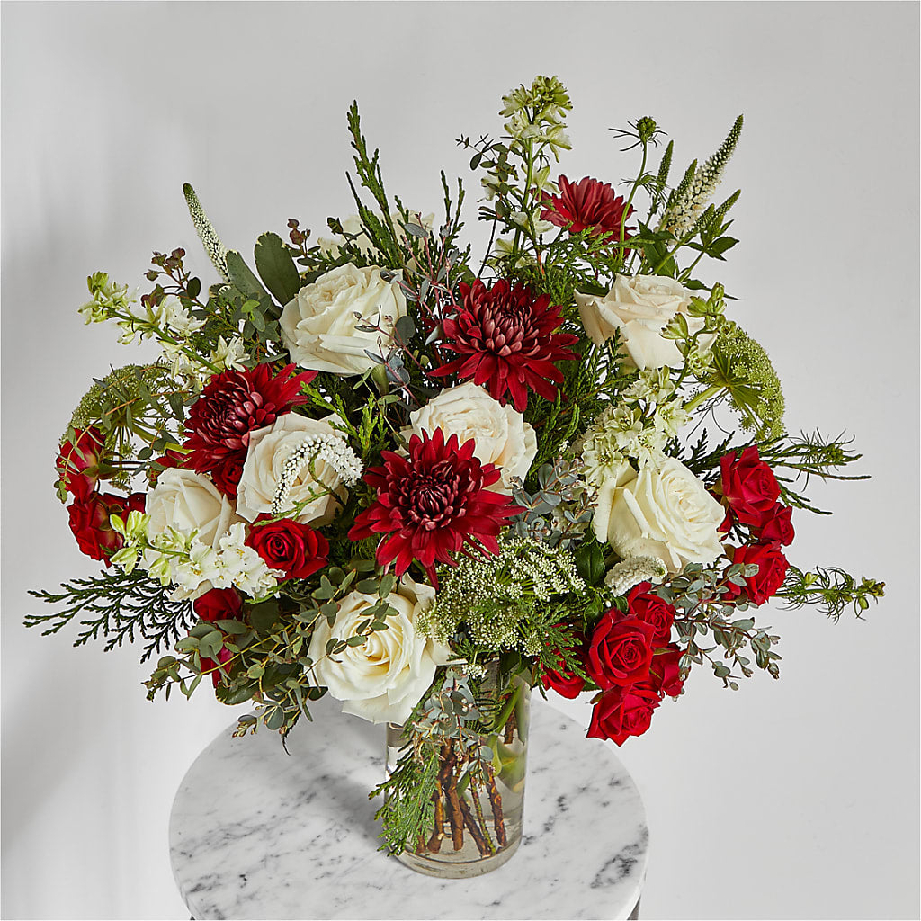 Favorite Traditions Bouquet – Meta Flowers, Manassas VA