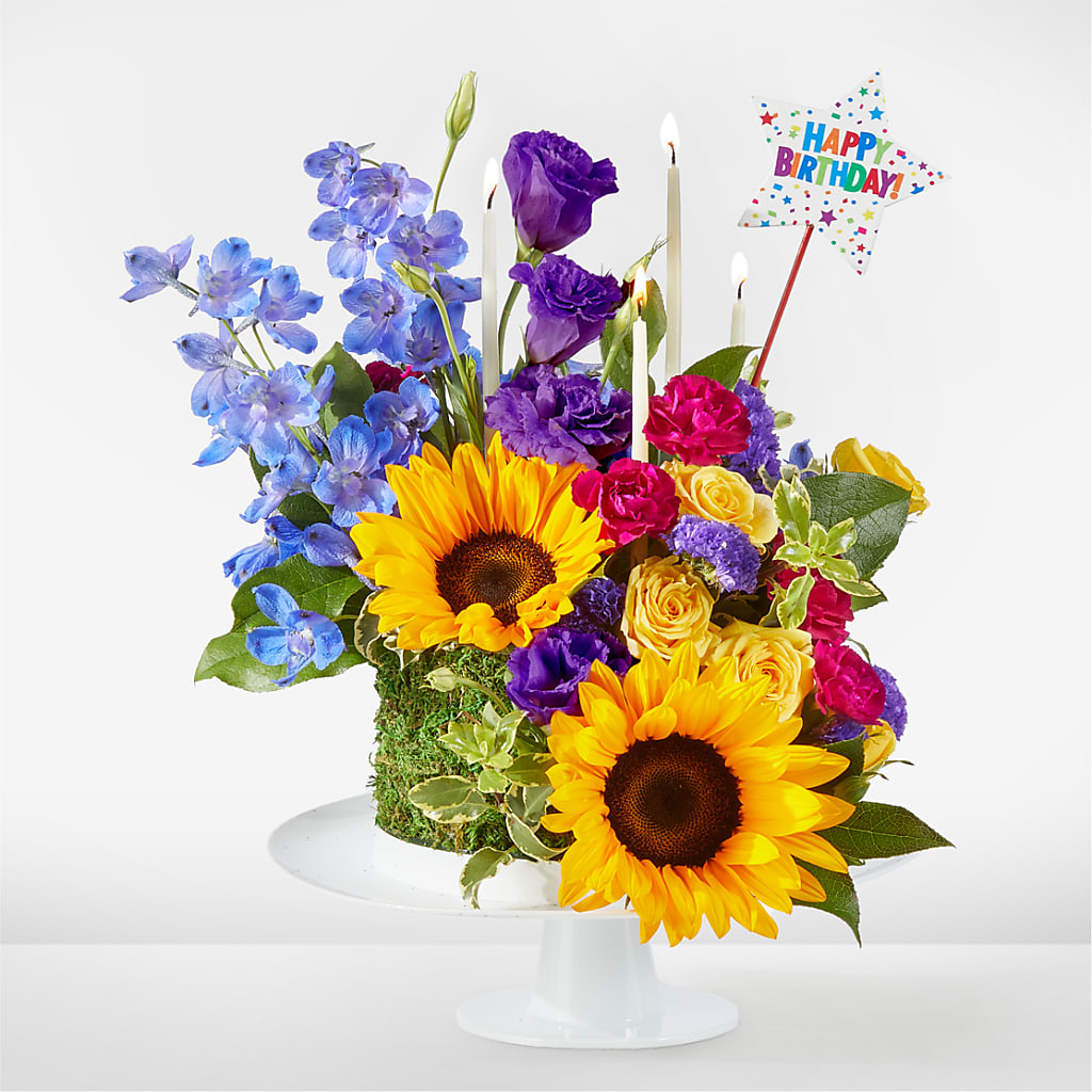 Star of the Day Floral Cake – Meta Flowers, Manassas VA