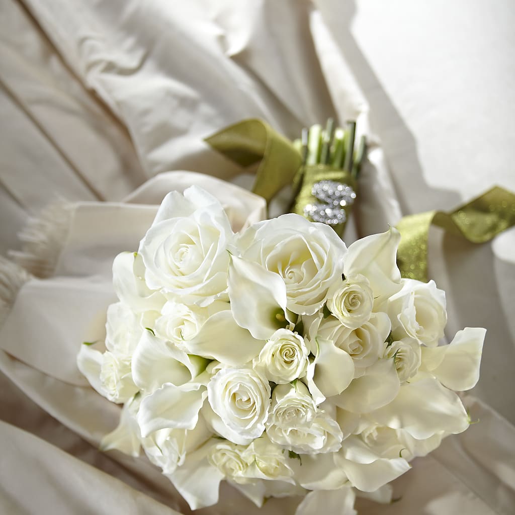 Serene Highness Bouquet – Meta Flowers, Manassas VA
