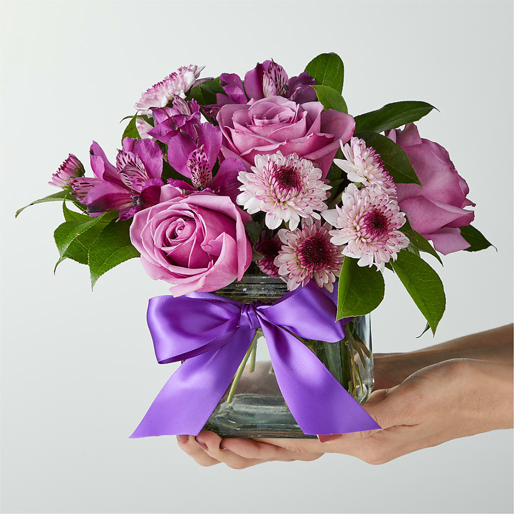 Sugarplum Bouquet –  Meta Flowers, Manassas VA