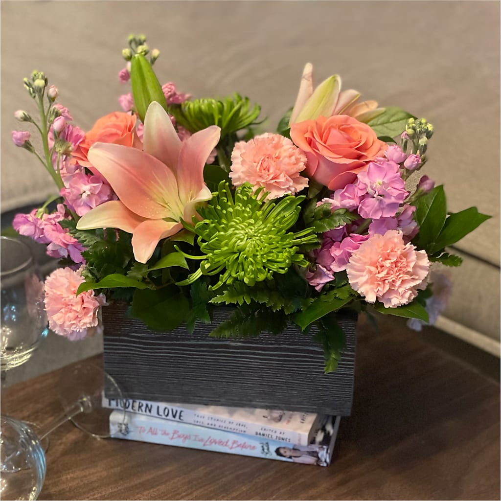 Beautiful Spirit Basket –  Meta Flowers, Manassas VA