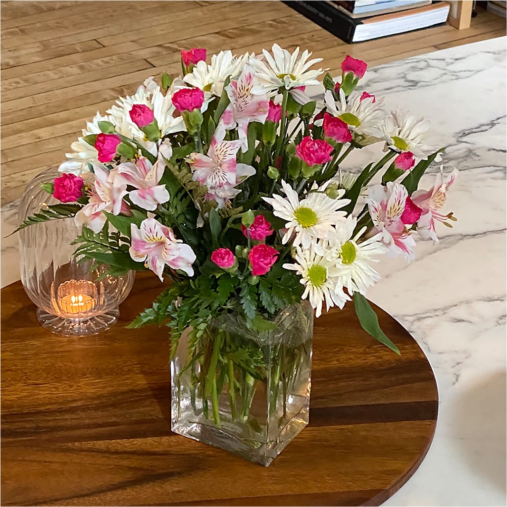 Sweet Surprises® Bouquet –  Meta Flowers, Manassas VA