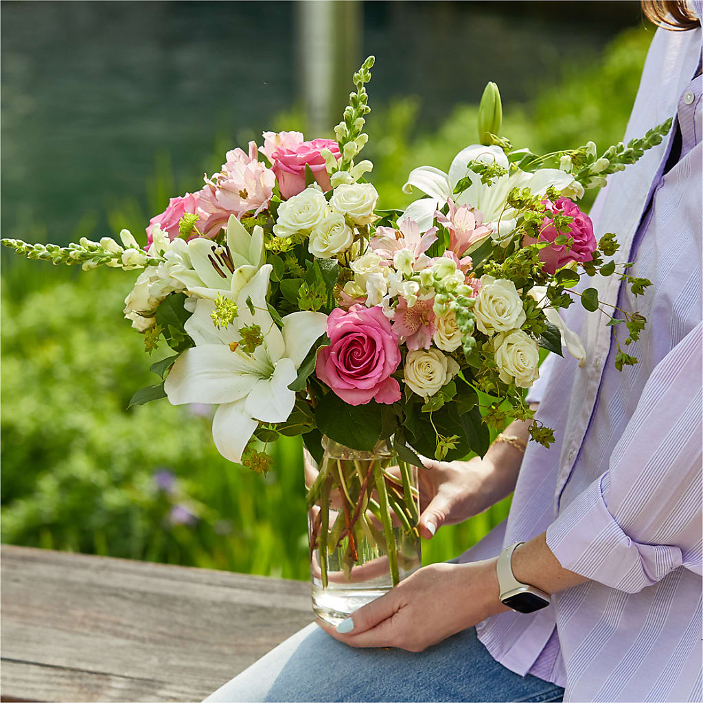 Fondly Bouquet –  Meta Flowers, Manassas VA